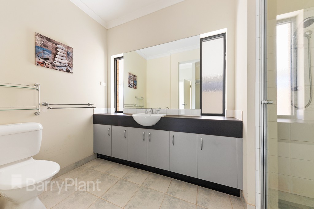 22 Clementson DriveCaroline Springs, VIC 3023  - Leased, Caroline Springs - Thumbnail 7