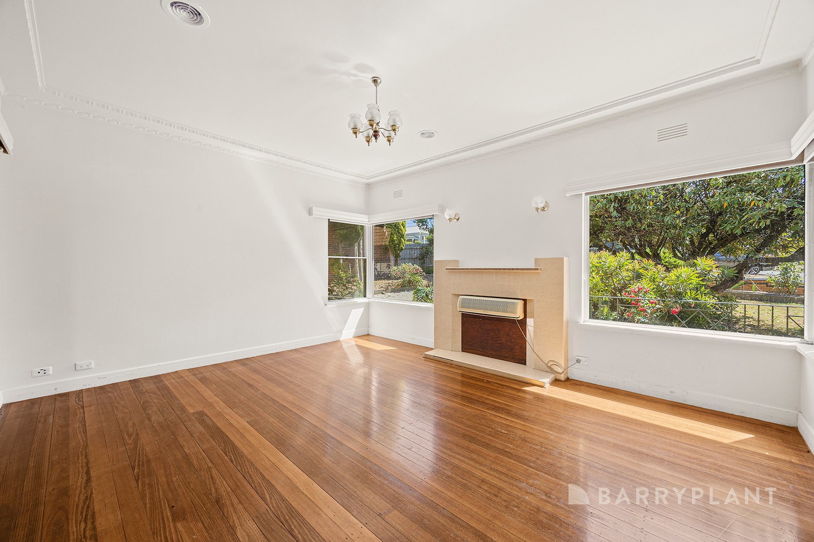 22 Clifford Street, Warragul, VIC 3820, Warragul - Thumbnail 5