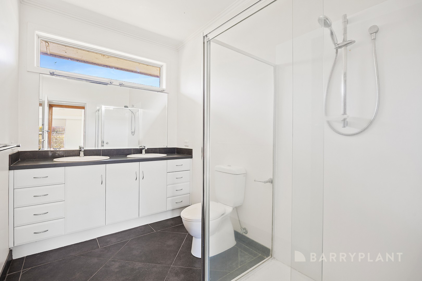 22 Clifford Street, Warragul, VIC 3820, Warragul - Thumbnail 7