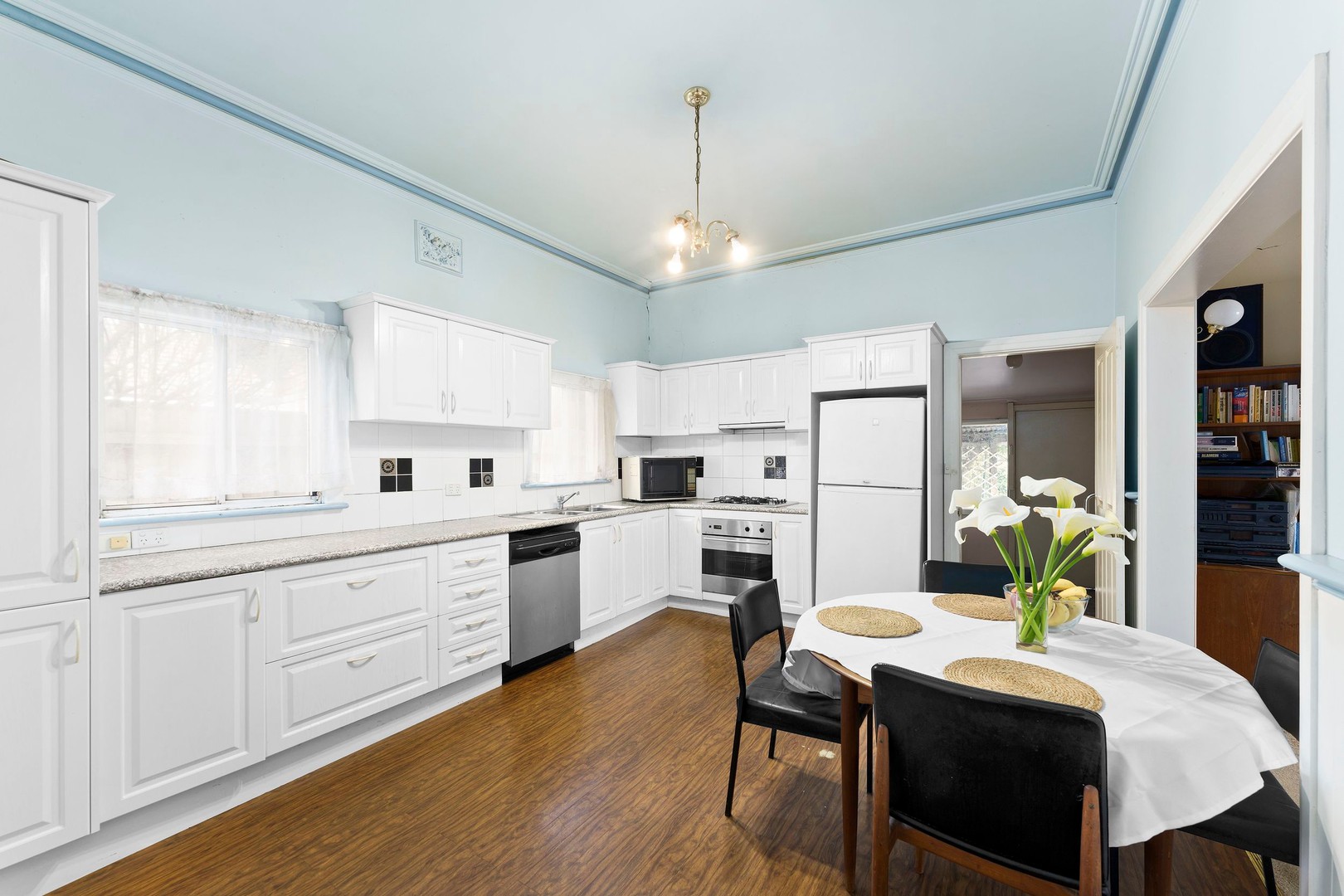 22 Collins Street, Essendon, VIC 3040, Essendon - Thumbnail 2