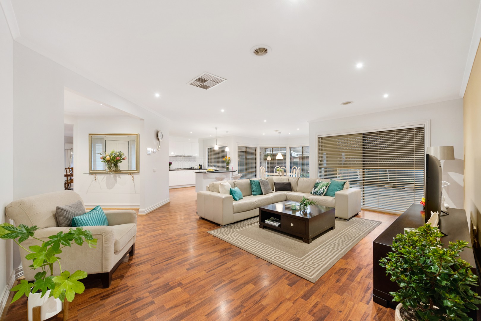 22 Colston Drive, Hillside, VIC 3037, Hillside - Thumbnail 2