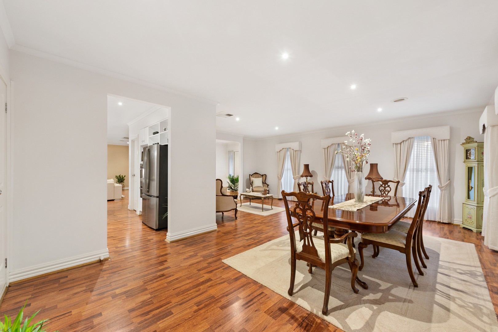 22 Colston Drive, Hillside, VIC 3037, Hillside - Thumbnail 3