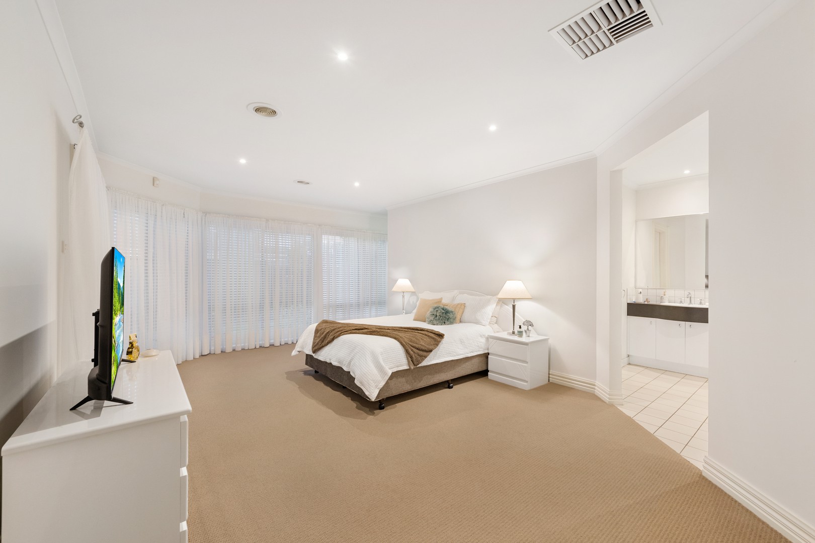 22 Colston Drive, Hillside, VIC 3037, Hillside - Thumbnail 8