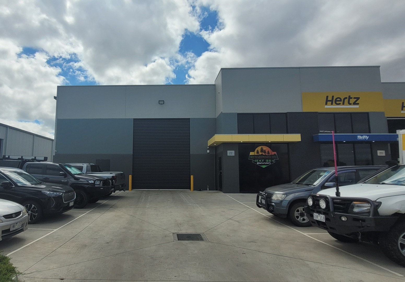 22 Commercial Drive, Wallan, VIC 3756 - Thumbnail 2 - 24/01/2025