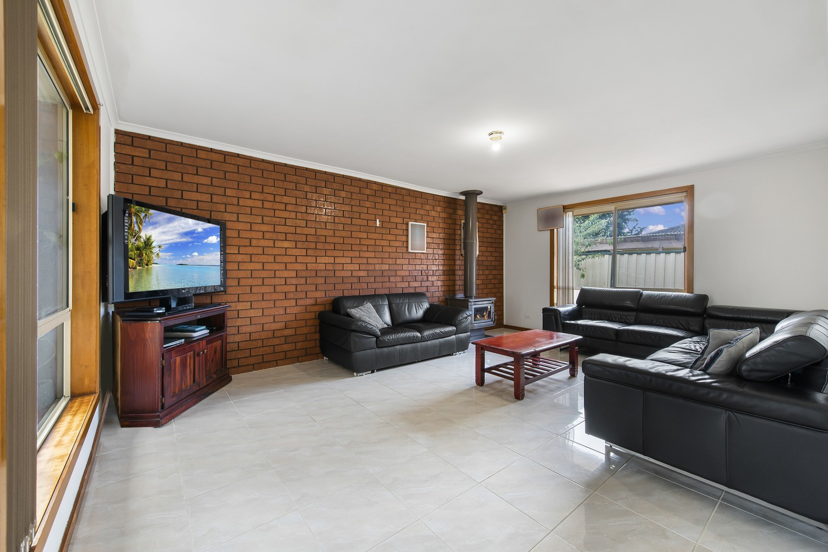 22 Darracq Drive, Keilor Downs, VIC 3038, Keilor Downs - Thumbnail 6