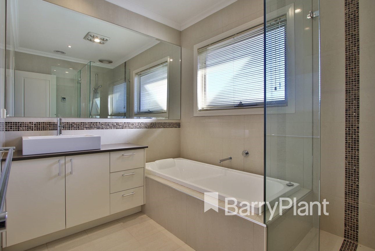 22 Devon Drive, Doncaster East, VIC 3109, Doncaster East - Thumbnail 5