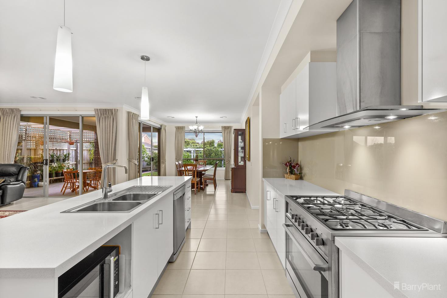 22 Dumossa Avenue, Bulleen, VIC 3105, Bulleen - Thumbnail 4
