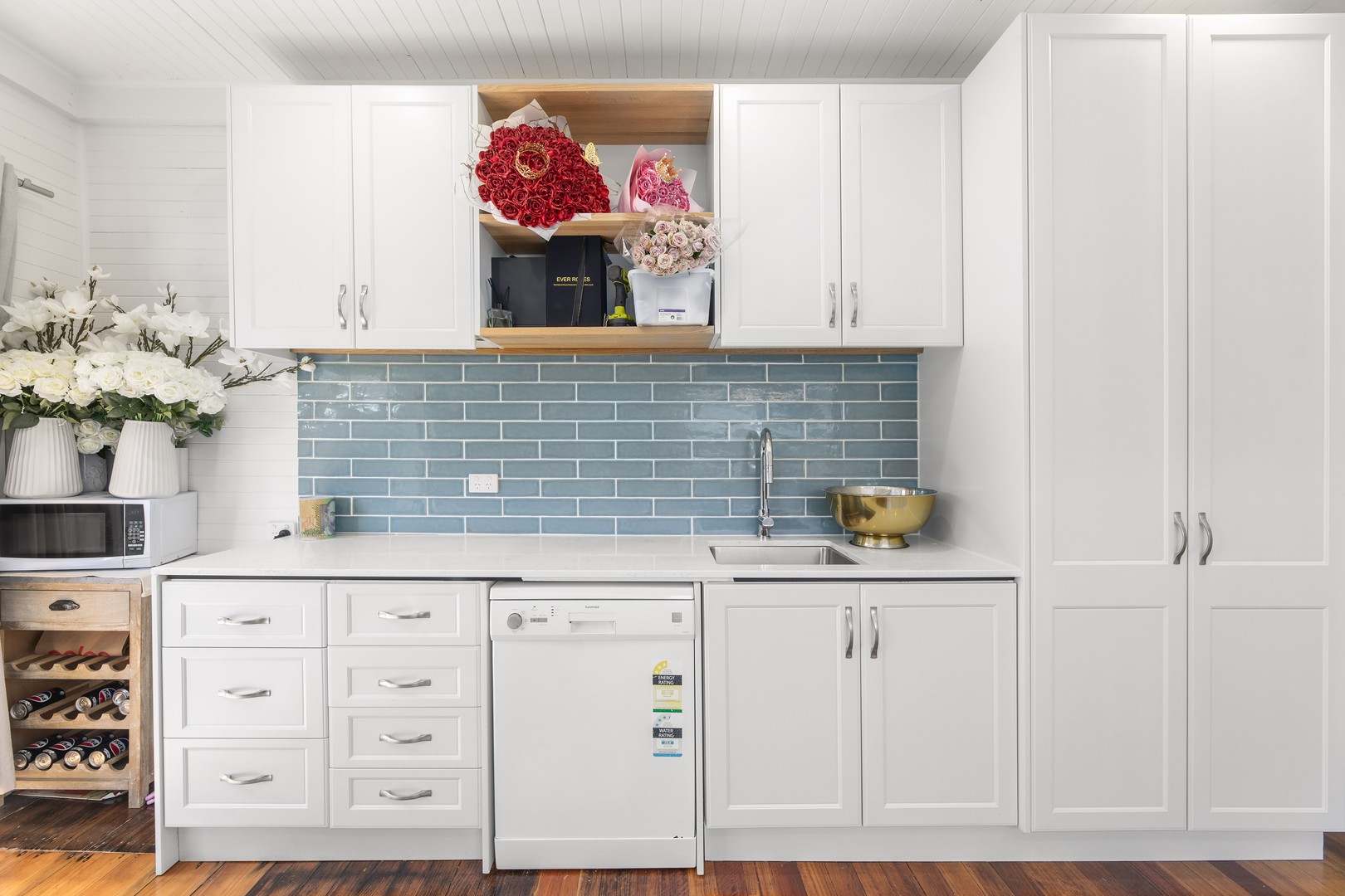 22 Dunvegan Crescent, Macleod, VIC 3085 - Thumbnail 2 - 20/05/2025