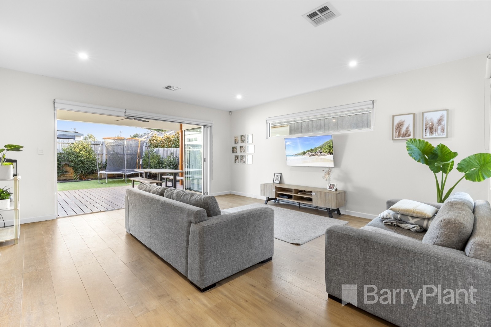 22 Emma Street, Carrum, VIC 3197, Carrum - Thumbnail 3