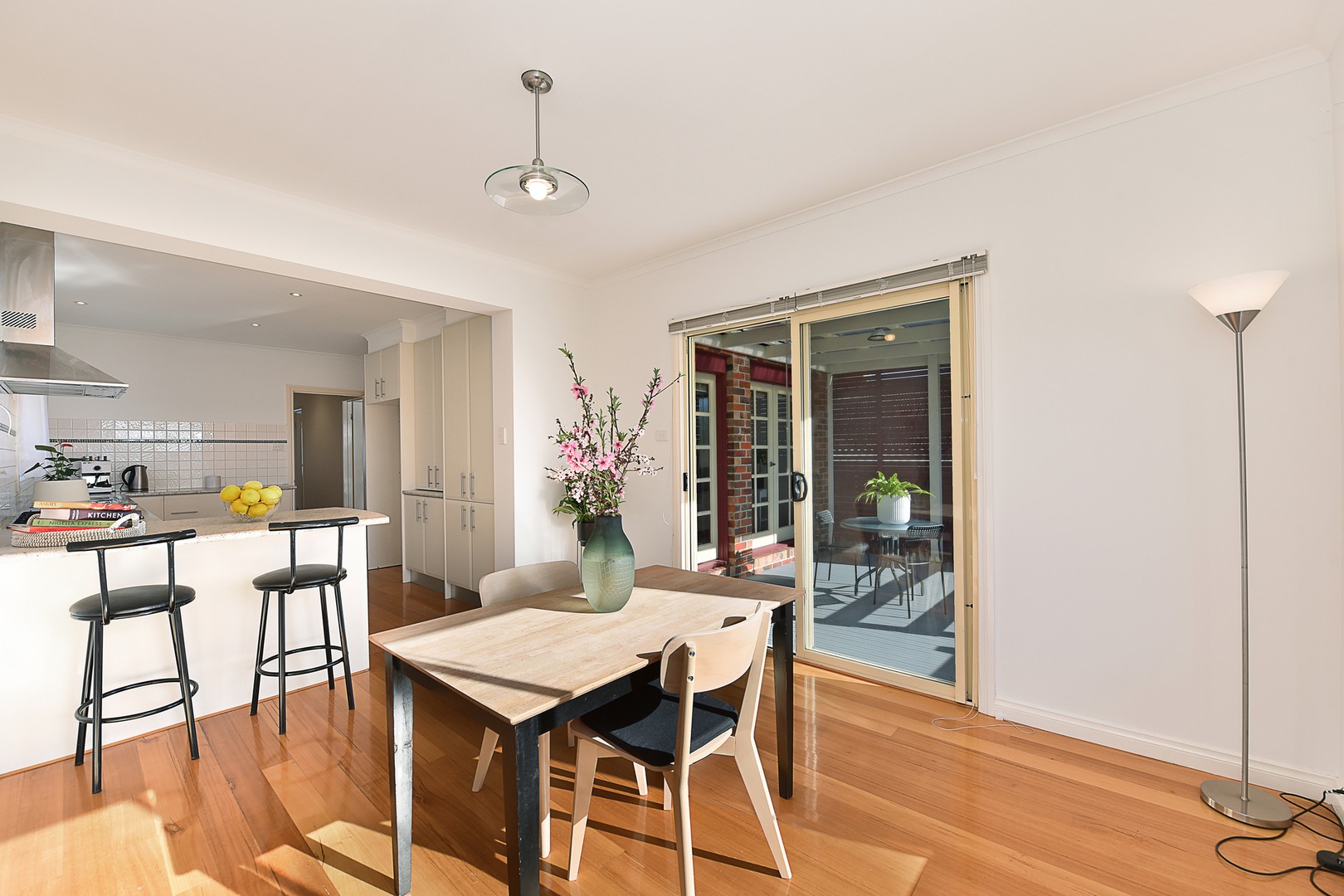 22 Erskine Avenue, Reservoir, VIC 3073, Reservoir - Thumbnail 8