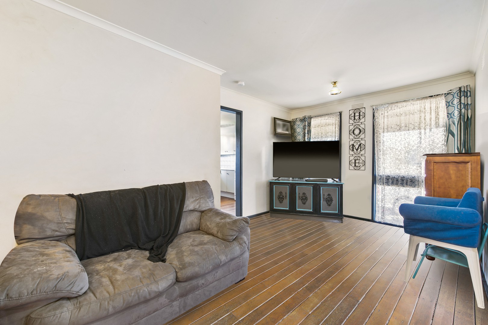 22 Essex Drive, Melton, VIC 3337, Melton - Thumbnail 6