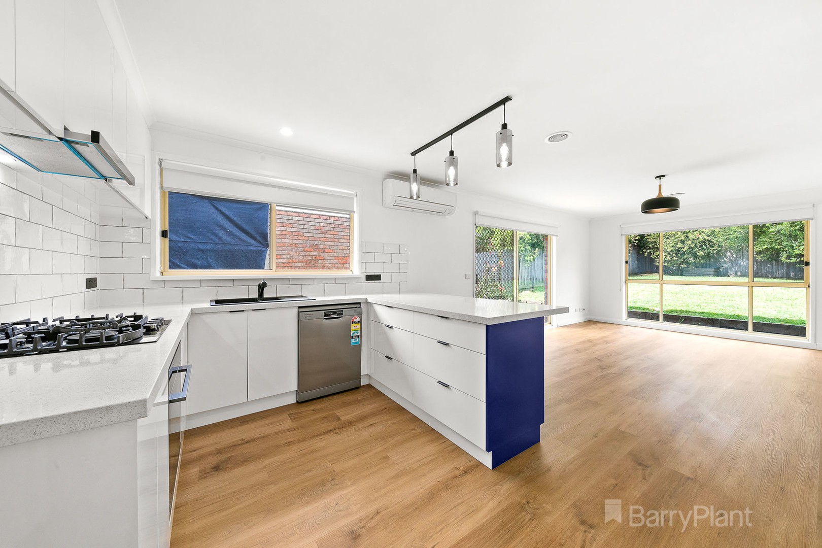 22 Euroa Avenue, Berwick, VIC 3806, Berwick - Thumbnail 4