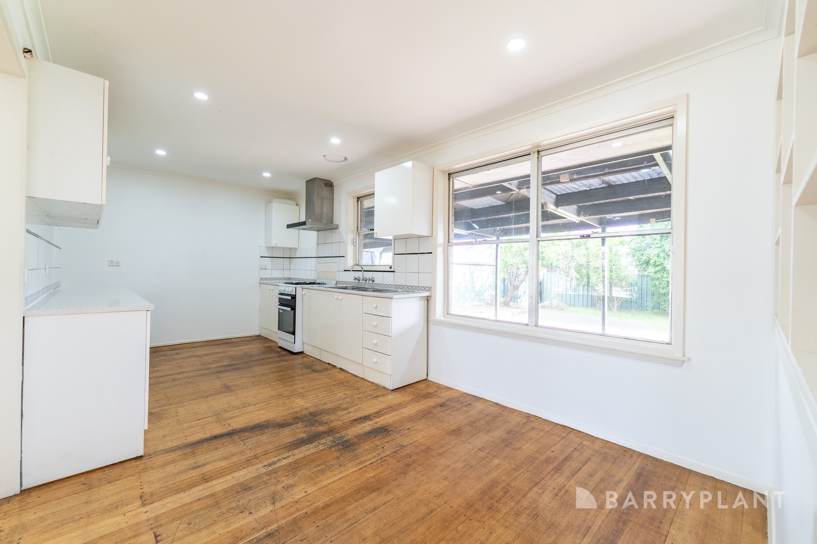 22 Exford Street, Coolaroo, VIC 3048, Coolaroo - Thumbnail 2