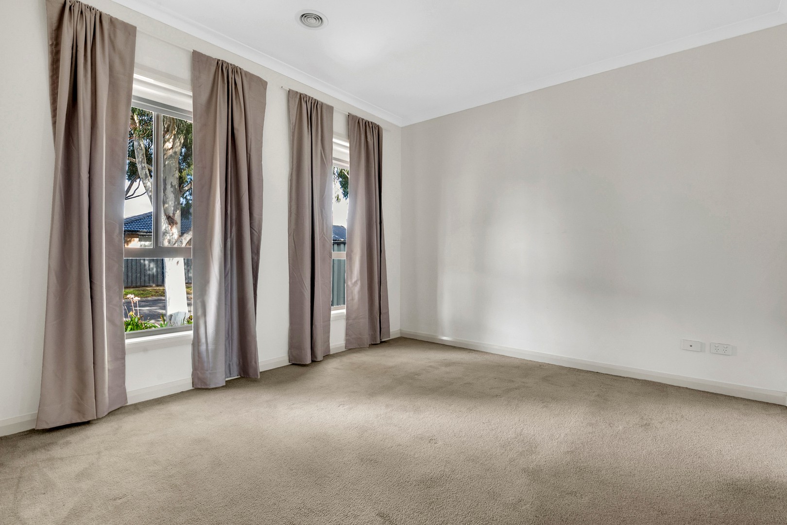 22 Flannery Street, Craigieburn, VIC 3064, Craigieburn - Thumbnail 6