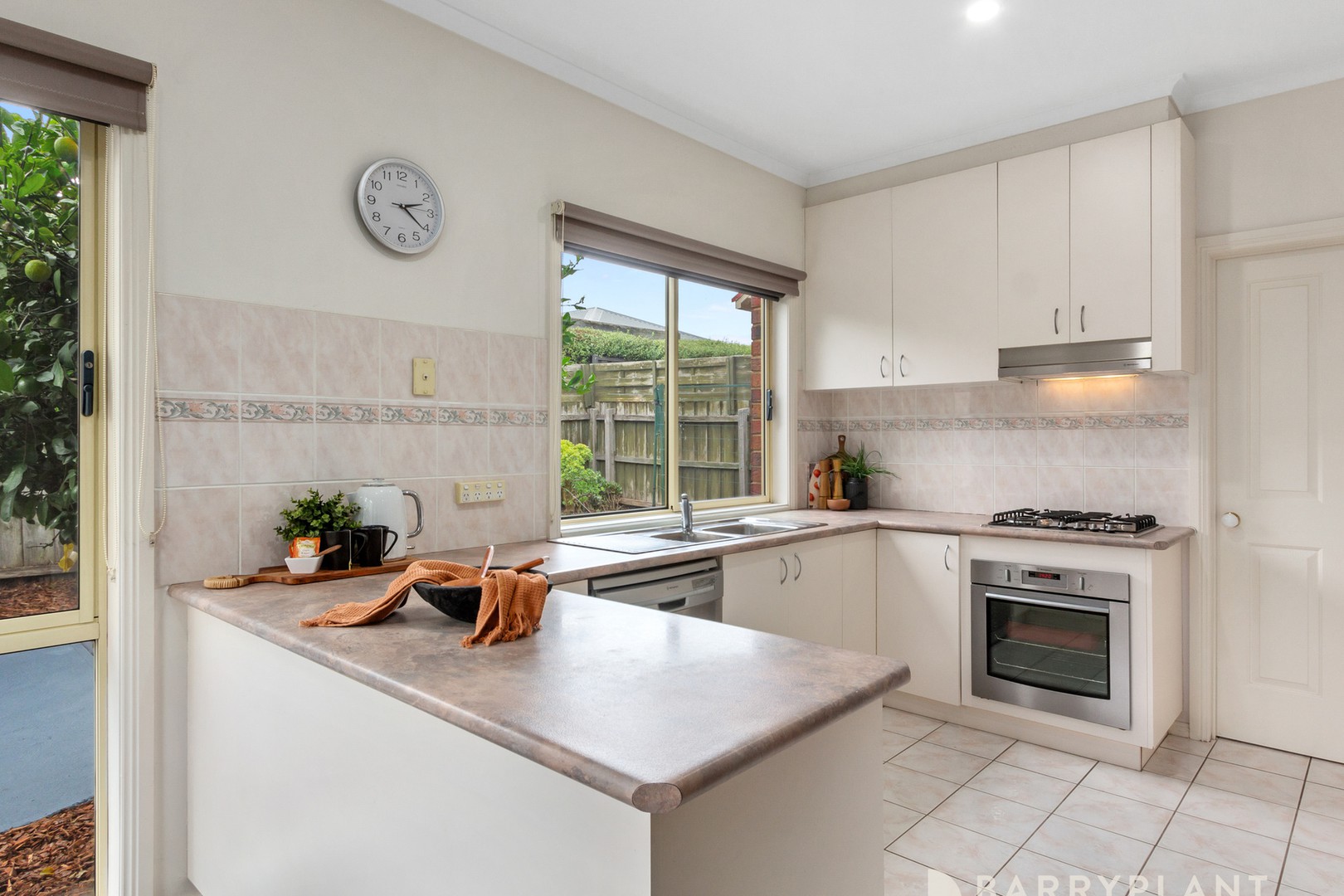 22 Forest Oak Drive, Upper Ferntree Gully, VIC 3156, Upper Ferntree Gully - Thumbnail 3