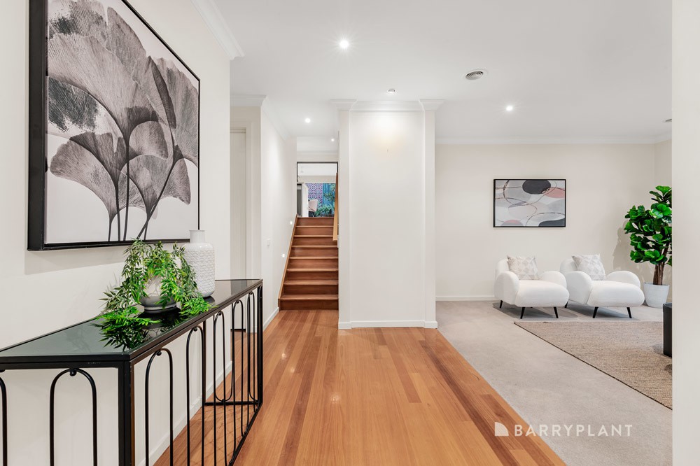 22 Forestwood Drive, Macleod, VIC 3085 - Thumbnail 2 - 22/05/2025