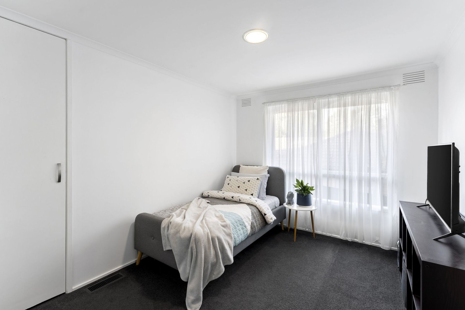 22 Gillingham Street, Watsonia North, VIC 3087, Watsonia North - Thumbnail 5