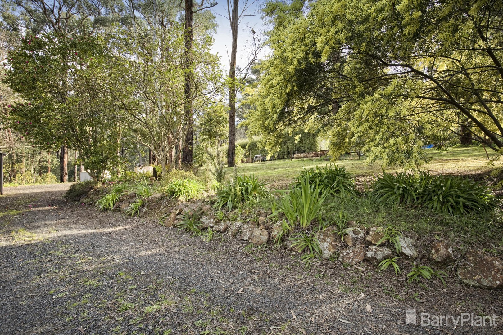22 Glen Road, Cockatoo, VIC 3781, Cockatoo - Thumbnail 4