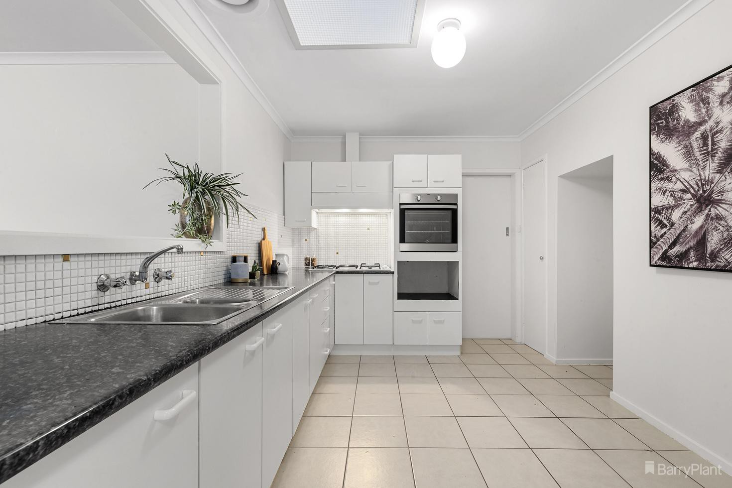22 Gracedale Avenue, Ringwood East, VIC 3135, Ringwood East - Thumbnail 3