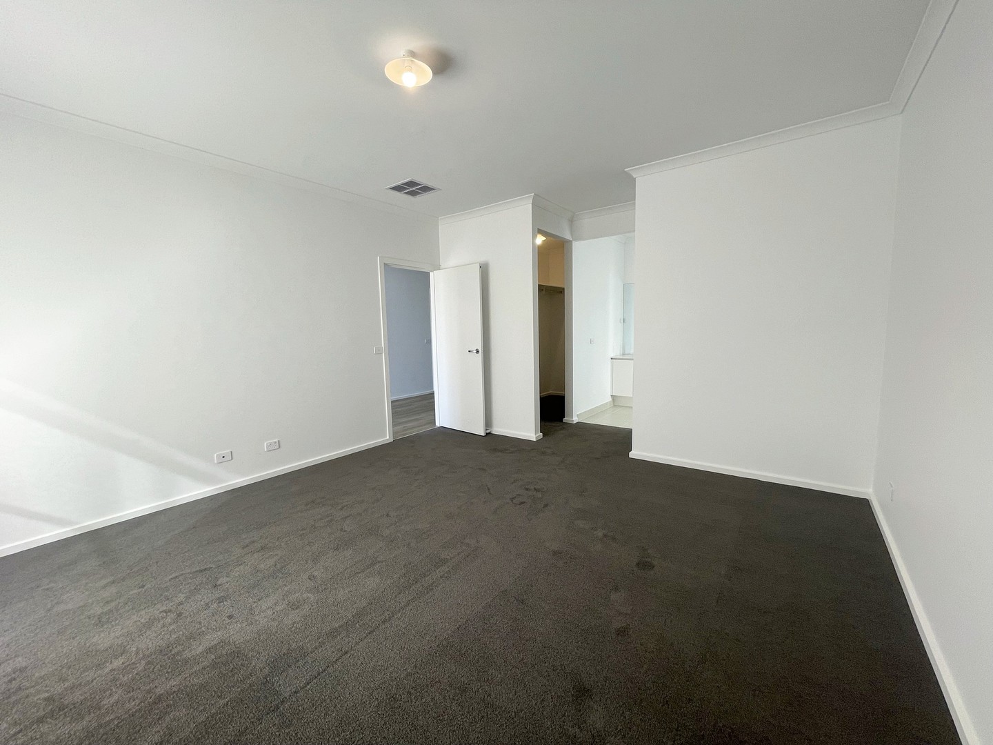 22 Greenfields Avenue, Kilmore, VIC 3764, Kilmore - Thumbnail 7