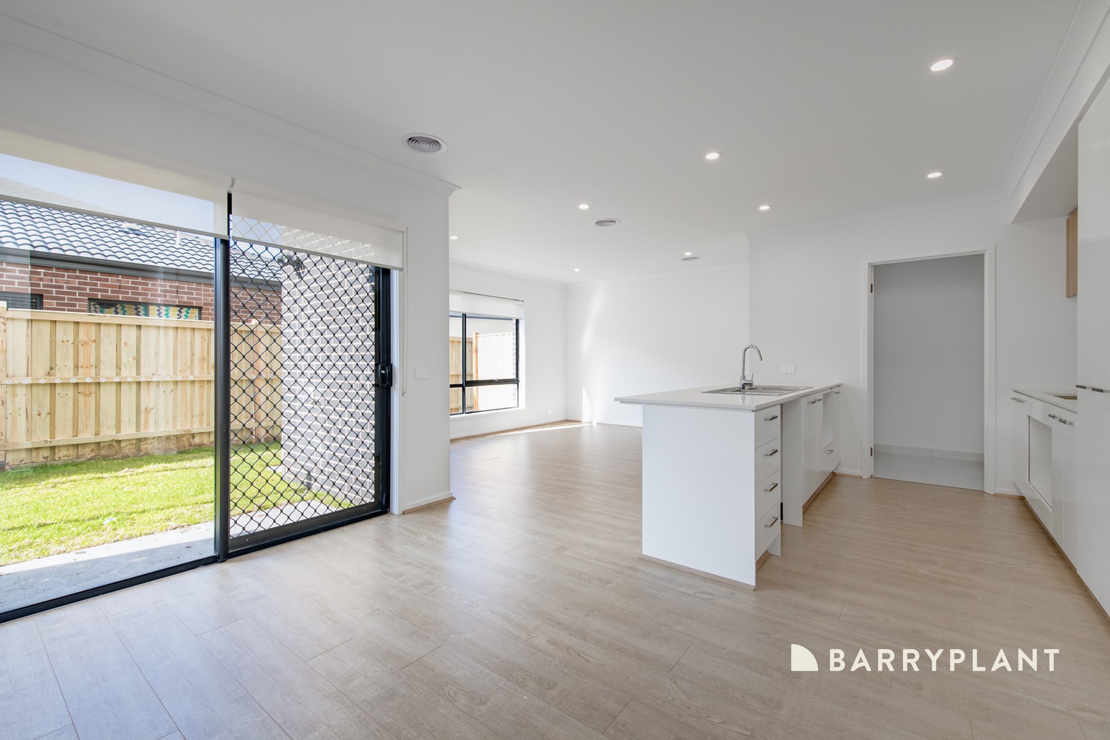 22 Gulliver Drive, Officer, VIC 3809, Officer - Thumbnail 3