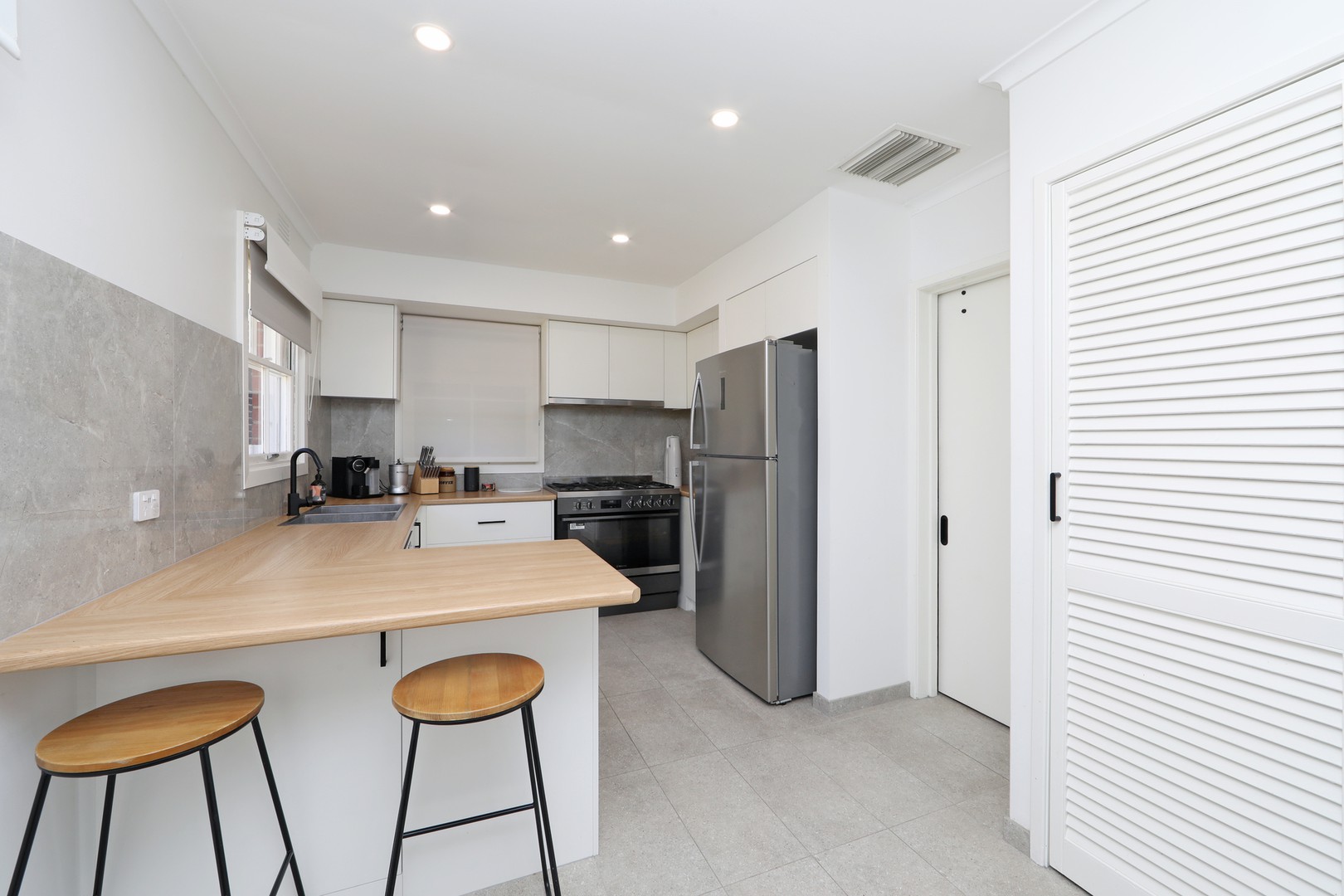 22 Gymea Avenue, Rowville, VIC 3178, Rowville - Thumbnail 5