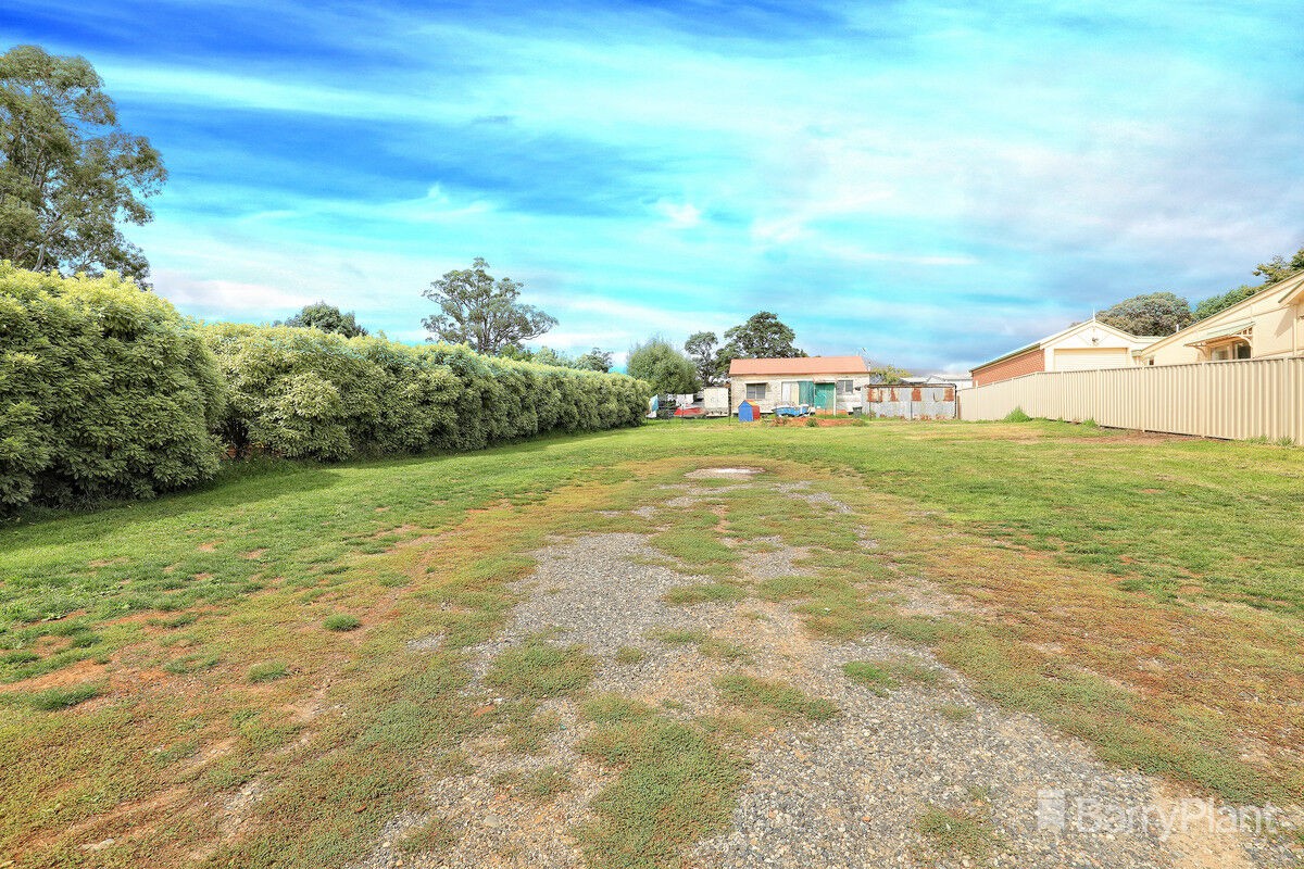 22 Haig Avenue, Monbulk, VIC 3793, Monbulk - Thumbnail 5