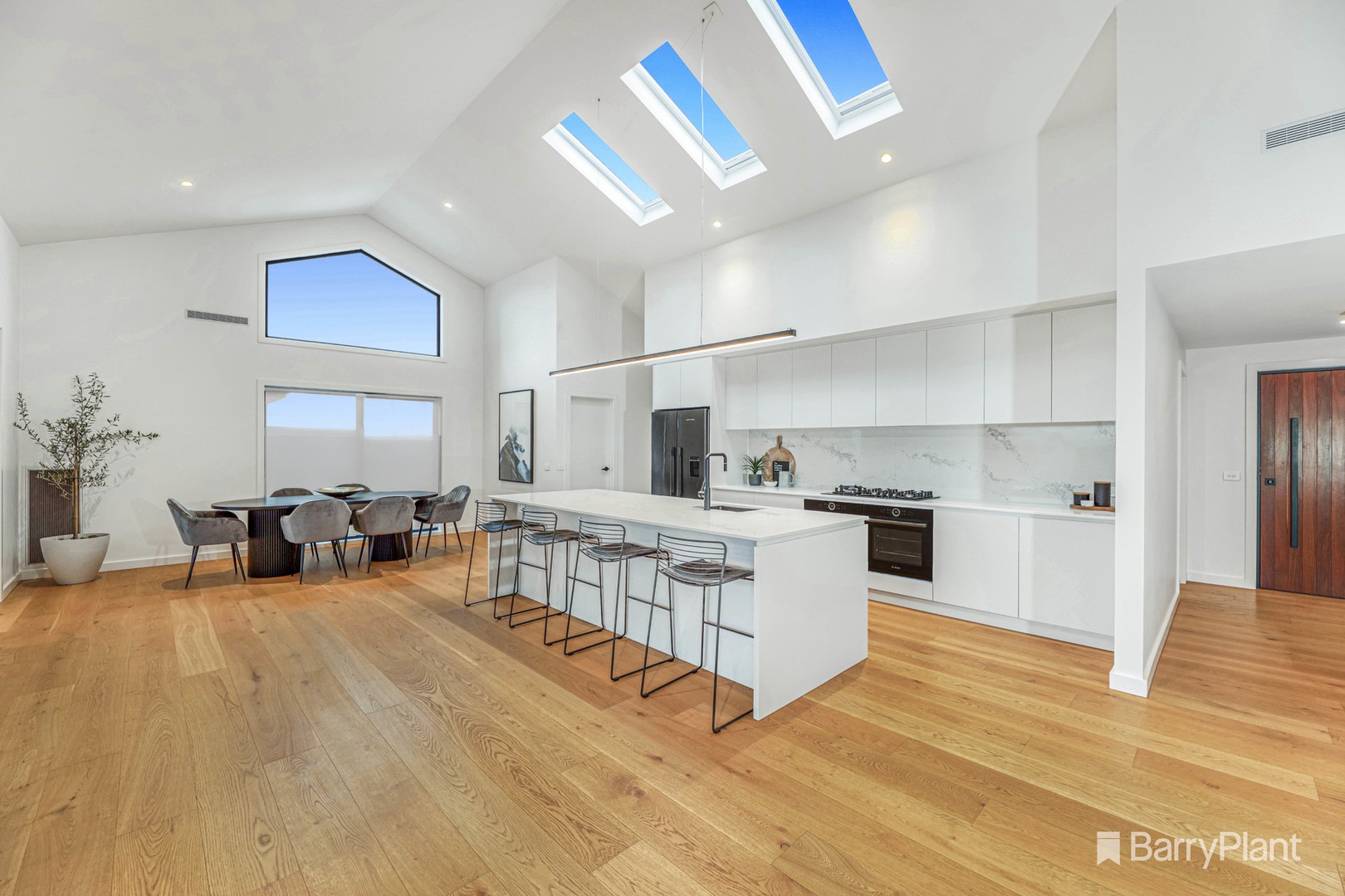 22 Henderson Road, Yarra Glen, VIC 3775, Yarra Glen - Thumbnail 4