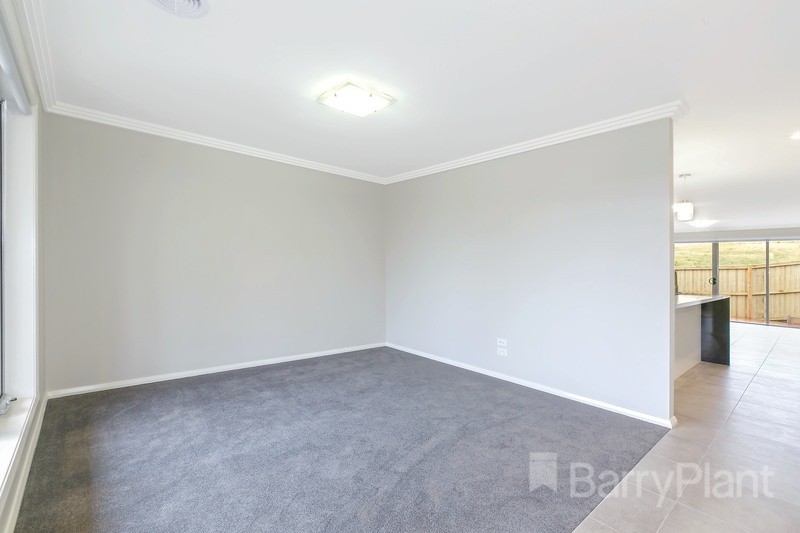 22 Henry Avenue, Mount Clear, VIC 3350, Mount Clear - Thumbnail 2