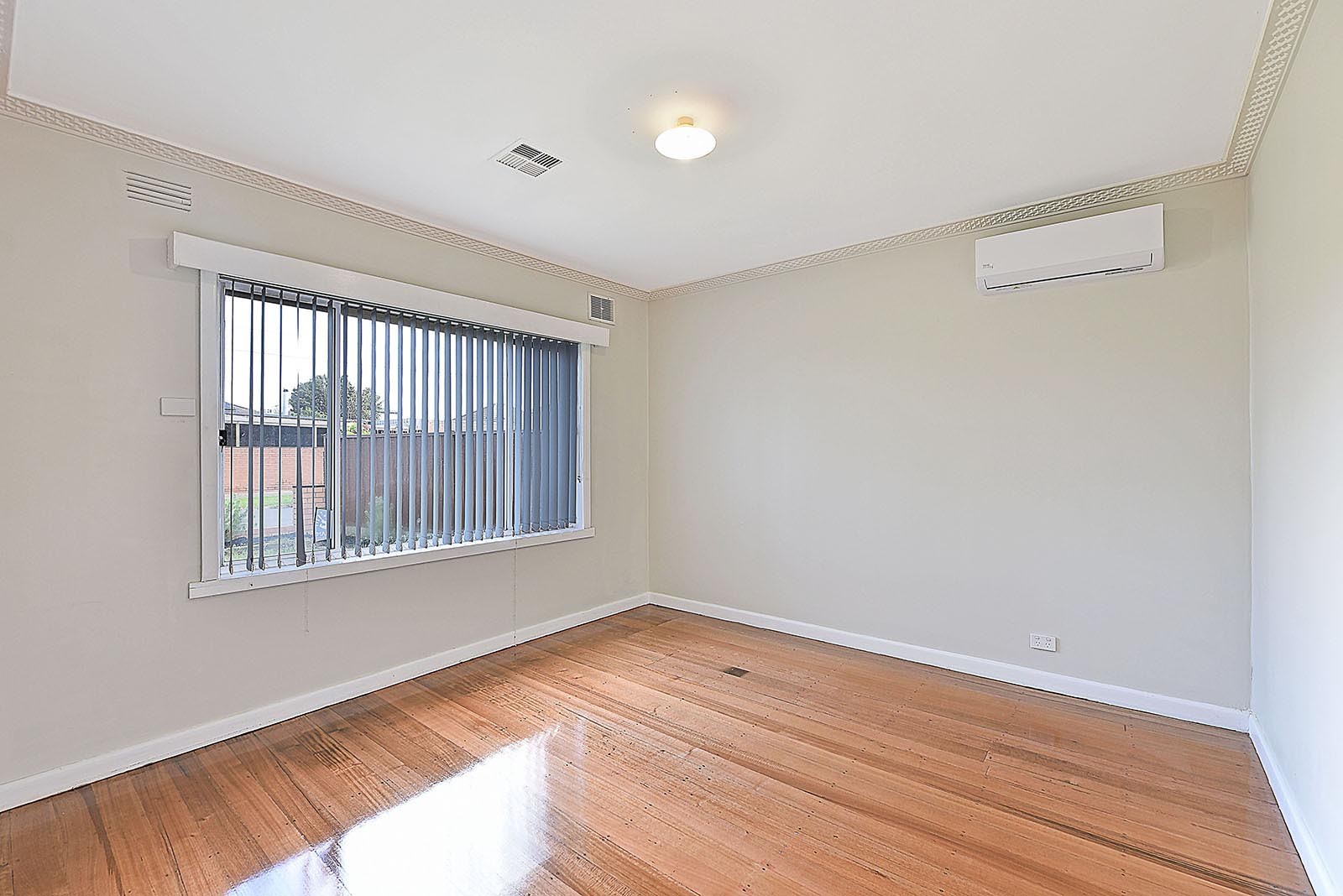 22 Henry St, Keilor East, VIC 3033 - Thumbnail 1 - 07/09/2026