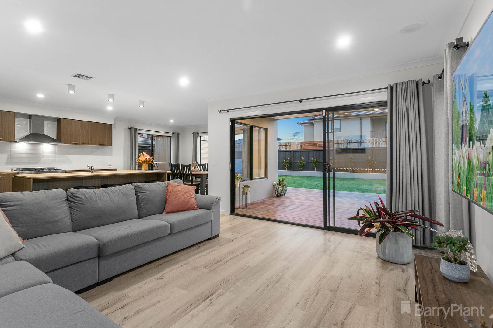 22 Heytesbury Drive, Officer, VIC 3809, Officer South - Thumbnail 7