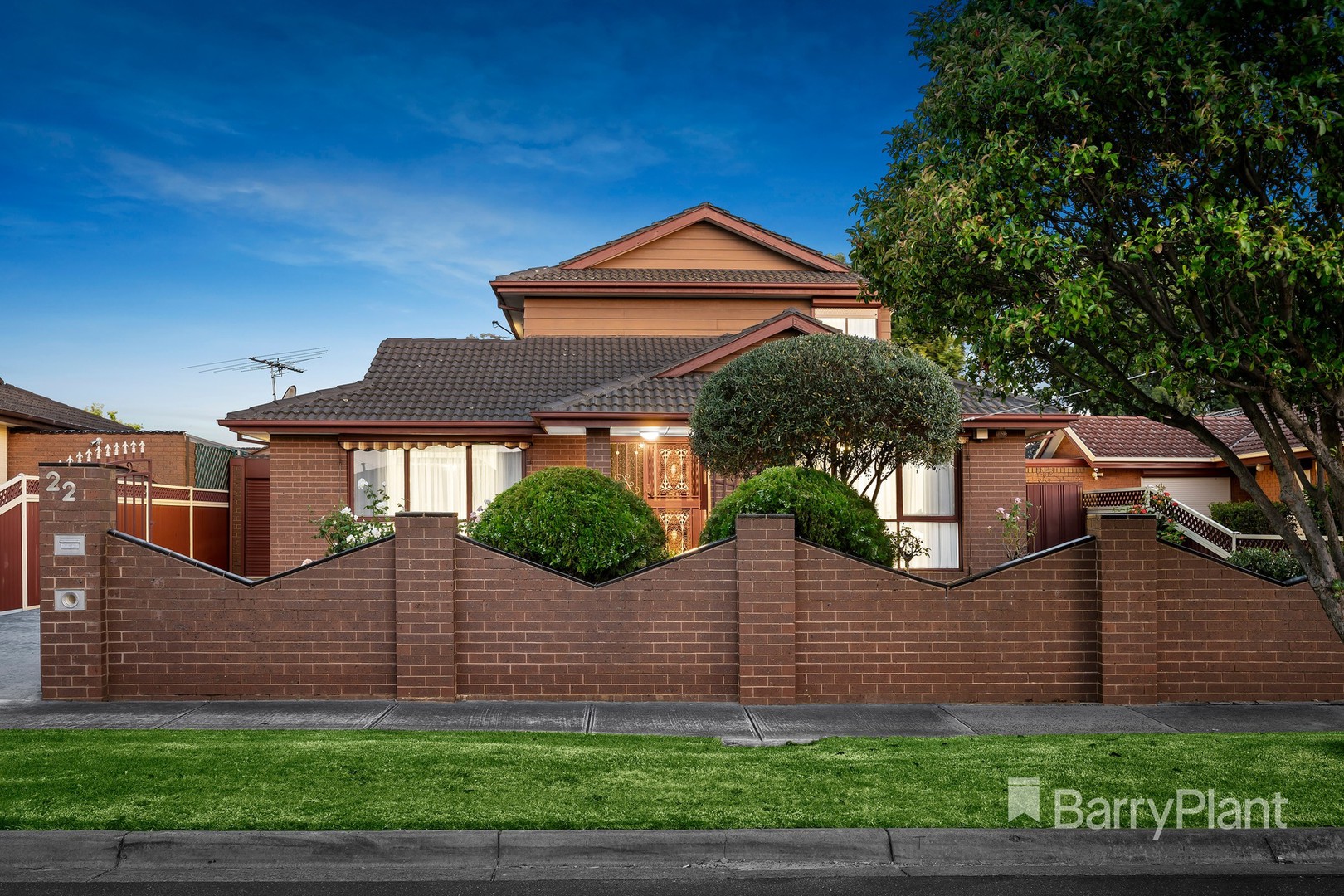 22 Holroyd Drive, Epping, VIC 3076 - Thumbnail 2 - 18/01/2023