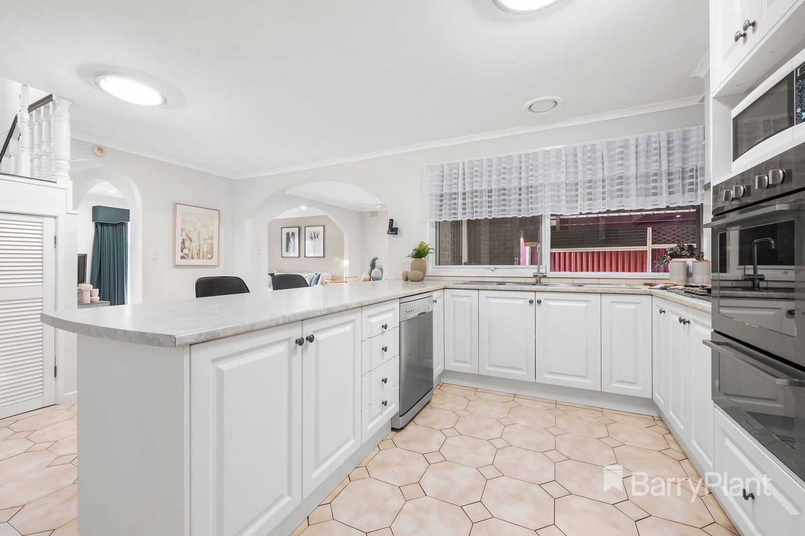22 Holroyd Drive, Epping, VIC 3076, Epping - Thumbnail 4
