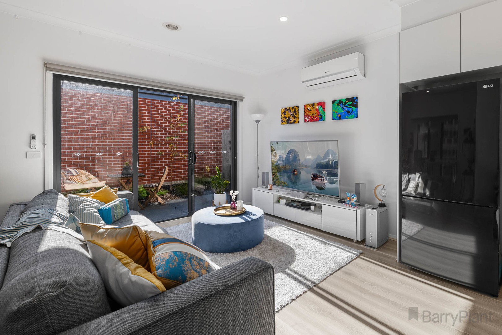 22 Hunt Way, Pakenham, VIC 3810, Pakenham - Thumbnail 5