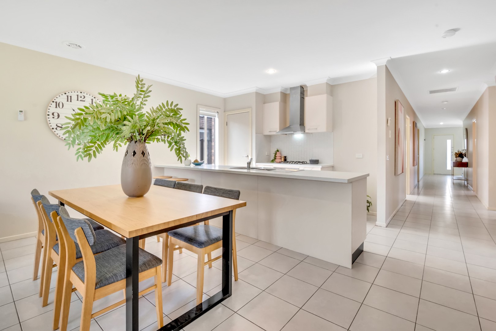 22 Huntingfield Street, Craigieburn, VIC 3064, Craigieburn - Thumbnail 3