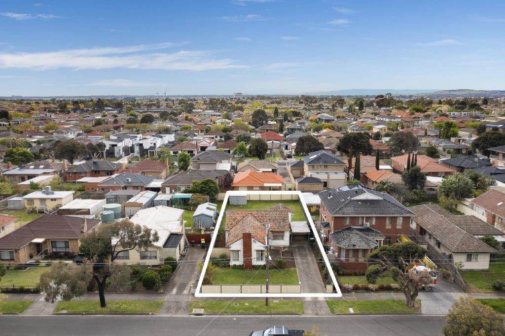 22 Hurtle Street, Lalor, VIC 3075 - Thumbnail 2 - 25/11/2021