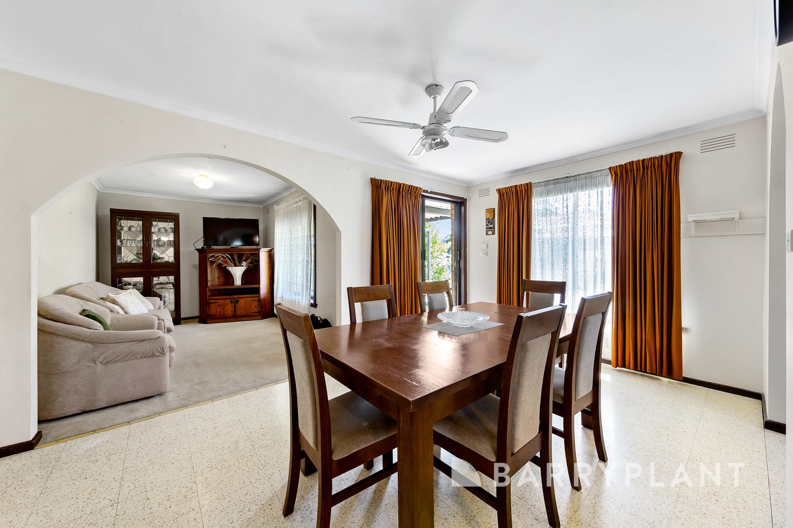 22 Larisa Road, St Albans, VIC 3021, St Albans - Thumbnail 3