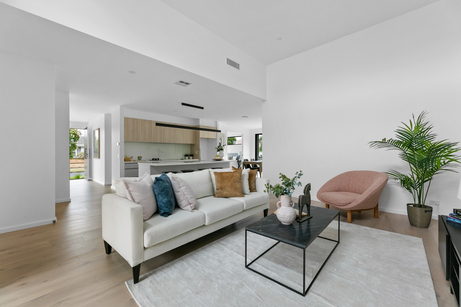 22 Lawrence Avenue, Aspendale, VIC 3195, Aspendale - Thumbnail 2