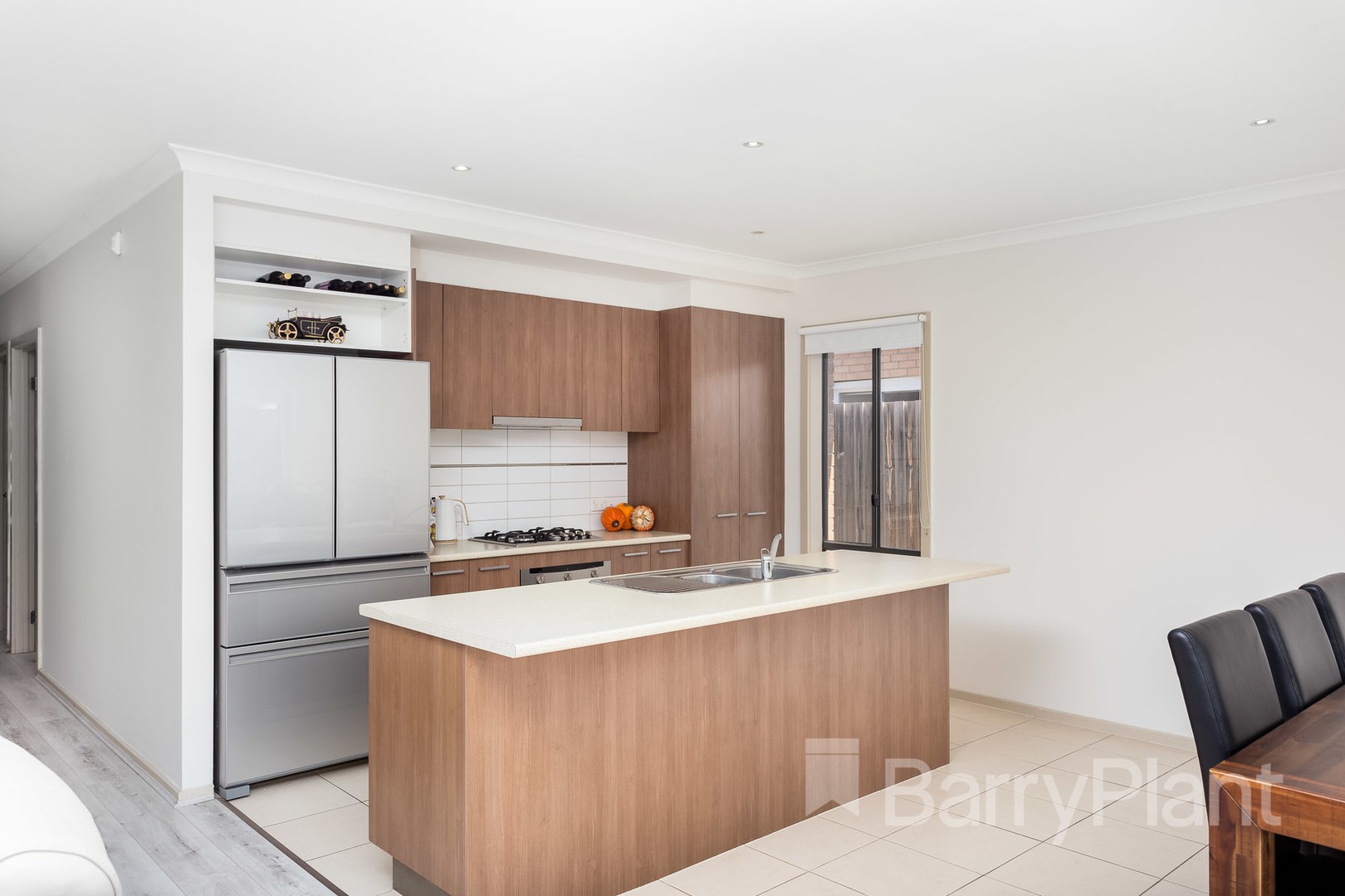 22 Lomandra Street, Point Cook, VIC 3030, Point Cook - Thumbnail 2