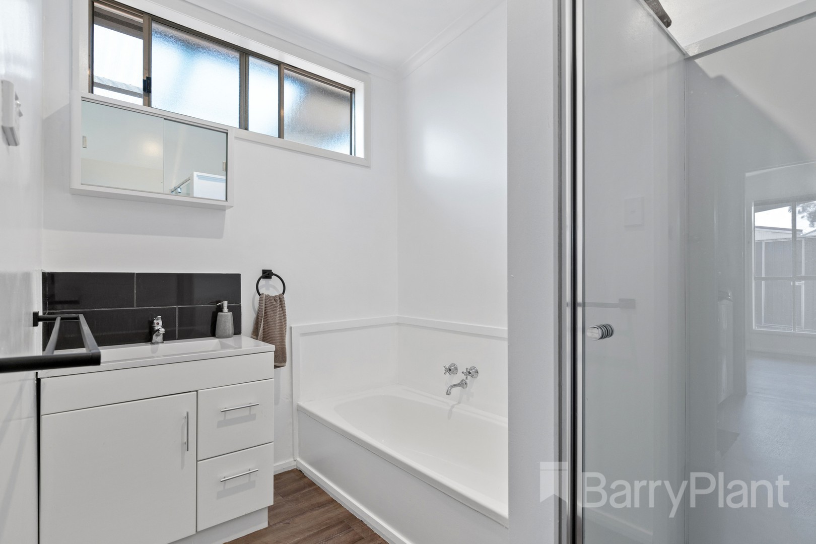 22 Lyons Street, Miners Rest, VIC 3352 - Thumbnail 2 - 19/11/2021
