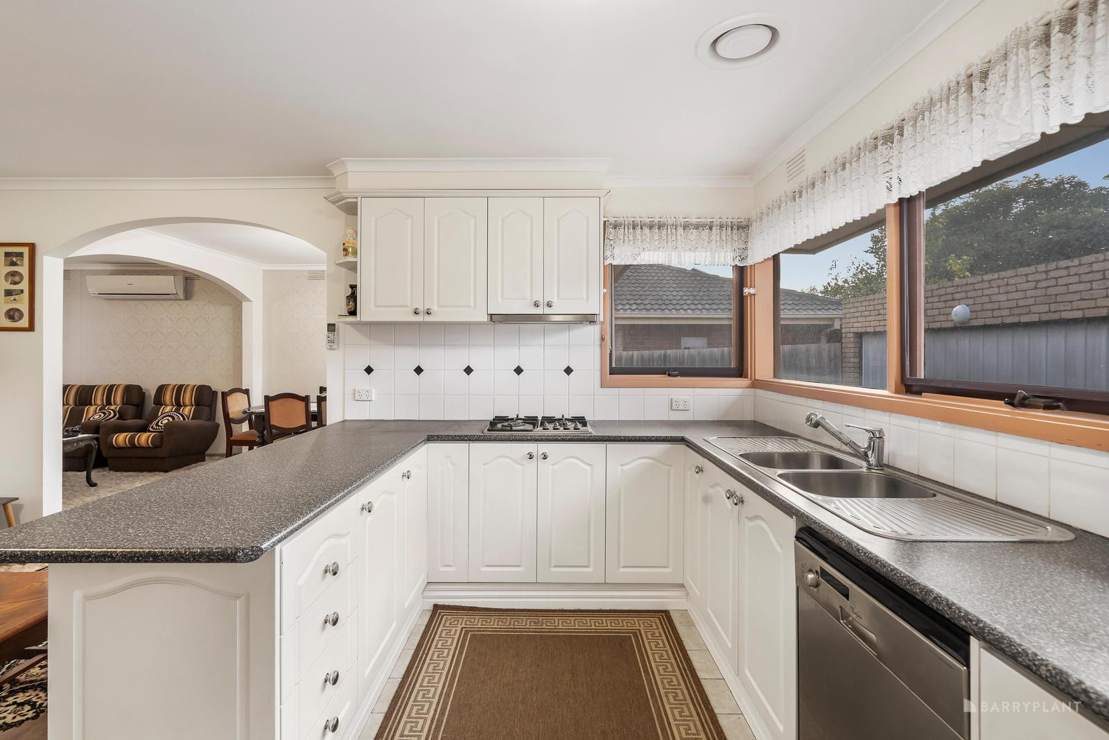 22 Maroondah Terrace, Bundoora, VIC 3083, Bundoora - Thumbnail 2