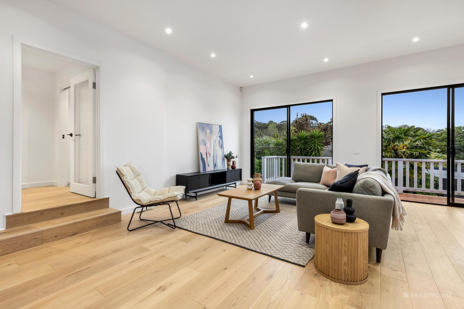 22 Martins Lane, Viewbank, VIC 3084, Viewbank - Thumbnail 3