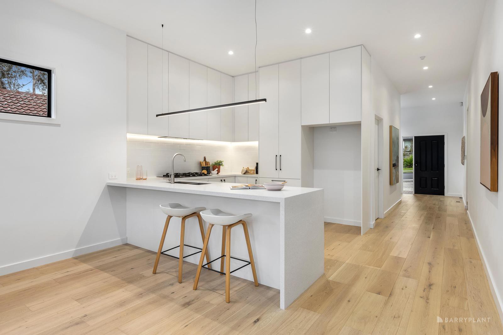 22 Martins Lane, Viewbank, VIC 3084, Viewbank - Thumbnail 5