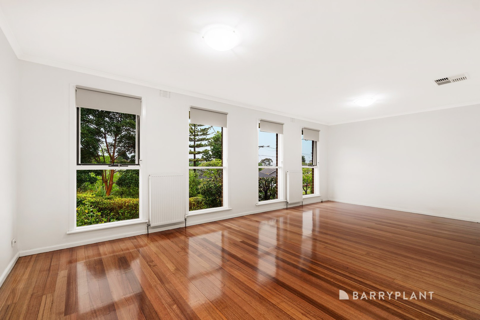 22 McKenzie Street, Doncaster East, VIC 3109, Doncaster East - Thumbnail 2