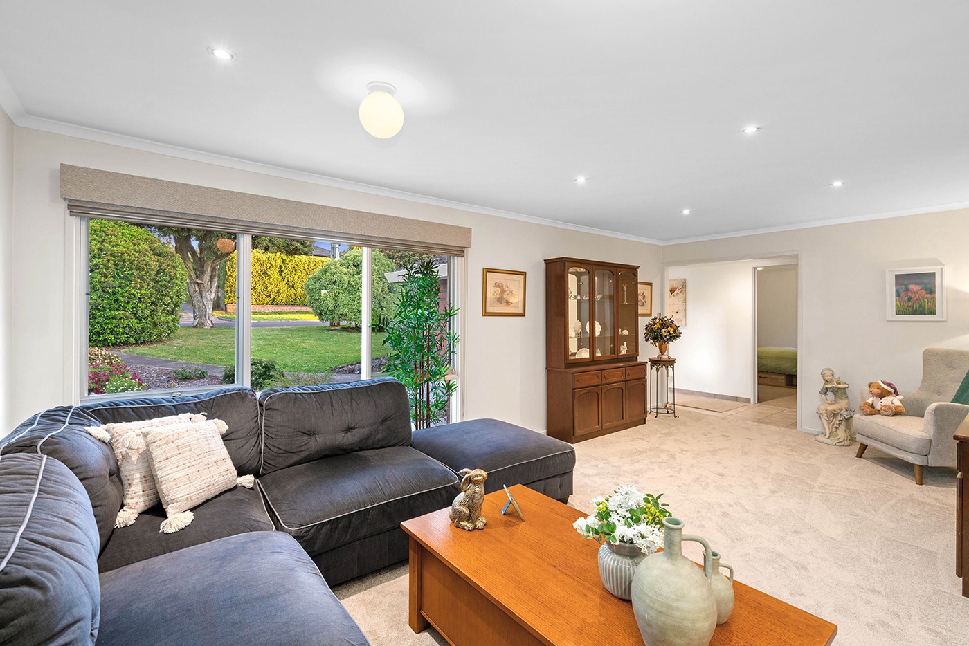 22 Meadowgate Drive, Chirnside Park, VIC 3116, Chirnside Park - Thumbnail 3
