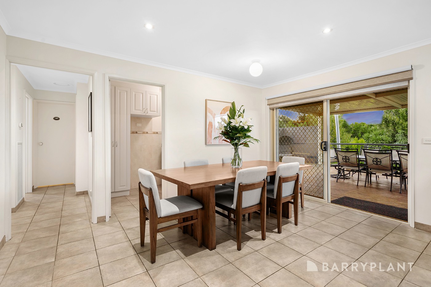 22 Meadowgate Drive, Chirnside Park, VIC 3116, Chirnside Park - Thumbnail 4