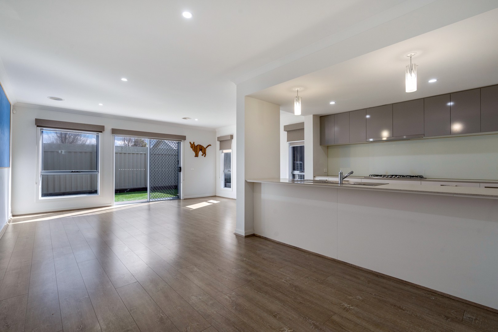 22 Merlin Street, Craigieburn, VIC 3064, Craigieburn - Thumbnail 4