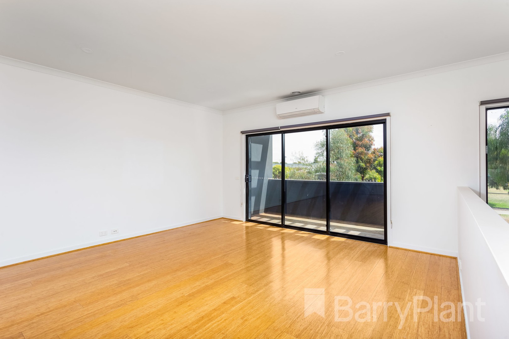22 Middleton Drive, Point Cook, VIC 3030, Point Cook - Thumbnail 5