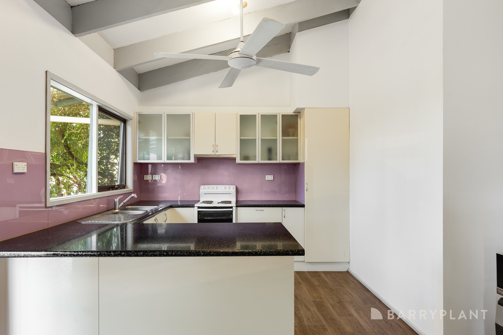 22 Middleton Drive, Woori Yallock, VIC 3139 - Thumbnail 2 - 10/04/2024