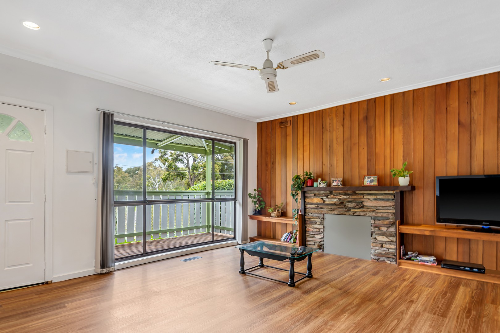22 Millbank Drive, Deer Park, VIC 3023 - Thumbnail 2 - 02/04/2026